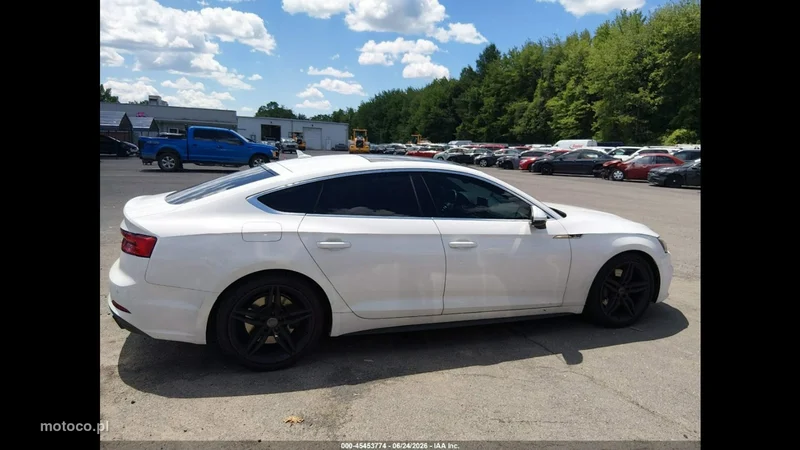 Audi A5 F5 4