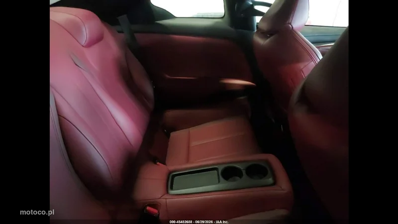 Infiniti Q60 11