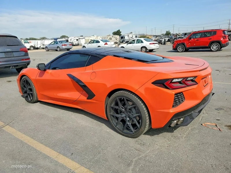 Chevrolet Corvette 5