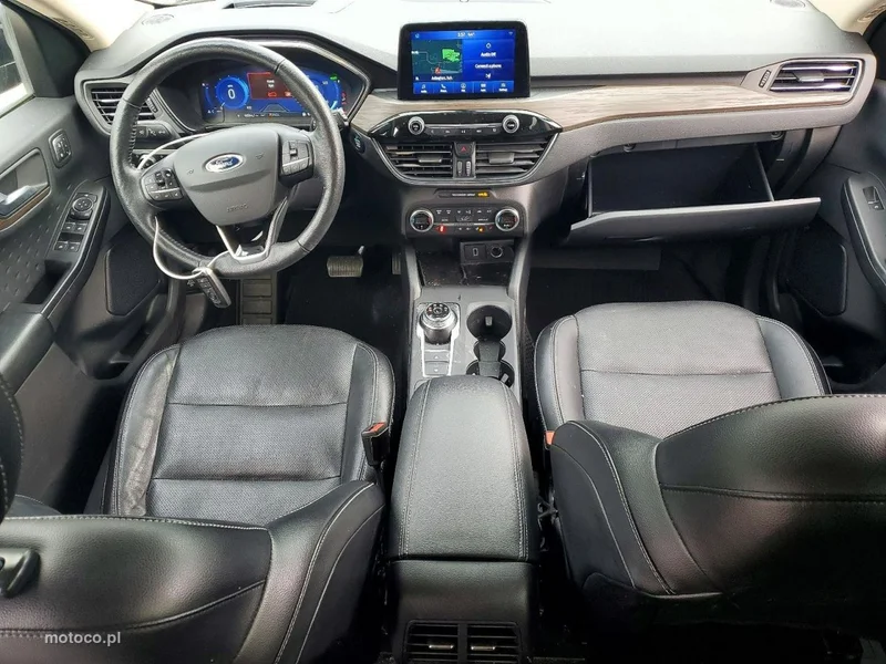 Ford Kuga III 8