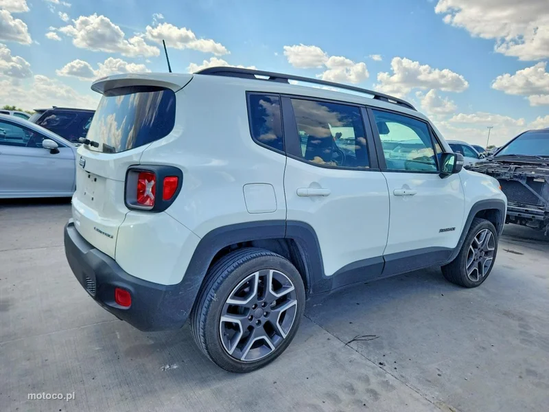 Jeep Renegade 4