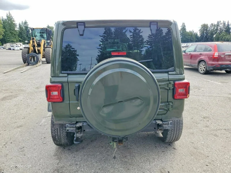 Jeep Wrangler 6