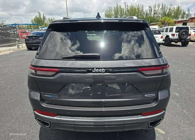 Jeep Grand Cherokee 5