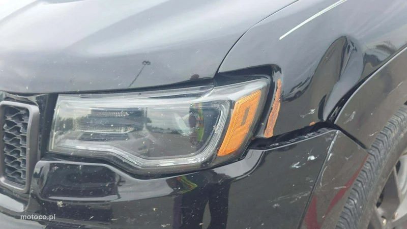 Jeep Grand Cherokee 12