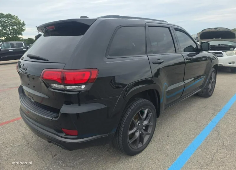 Jeep Grand Cherokee 4