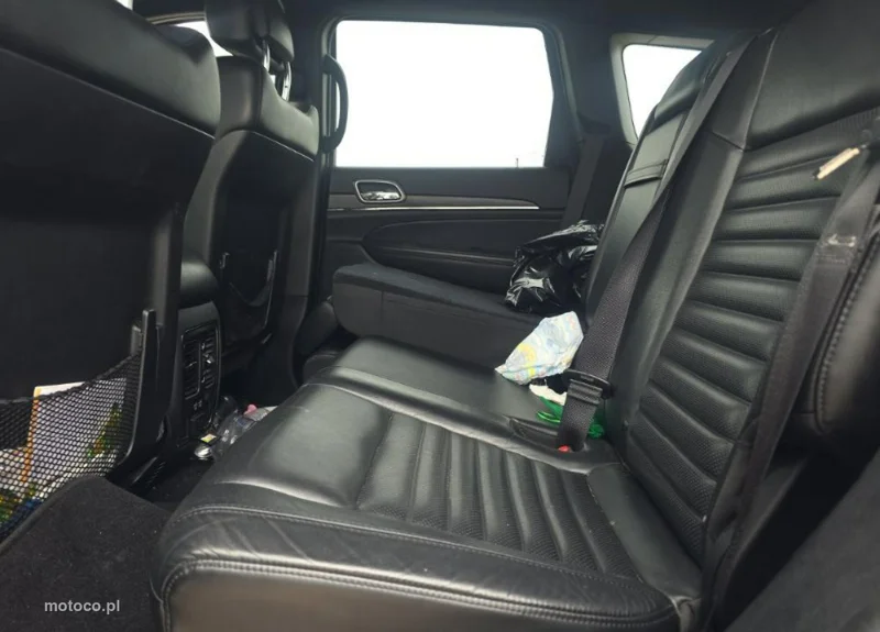 Jeep Grand Cherokee 10