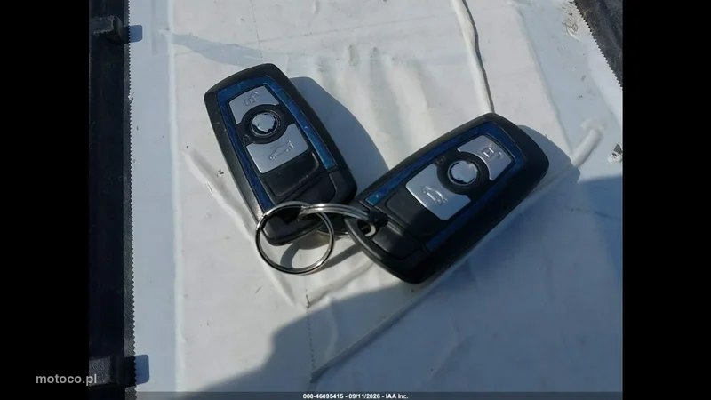 BMW 235 12