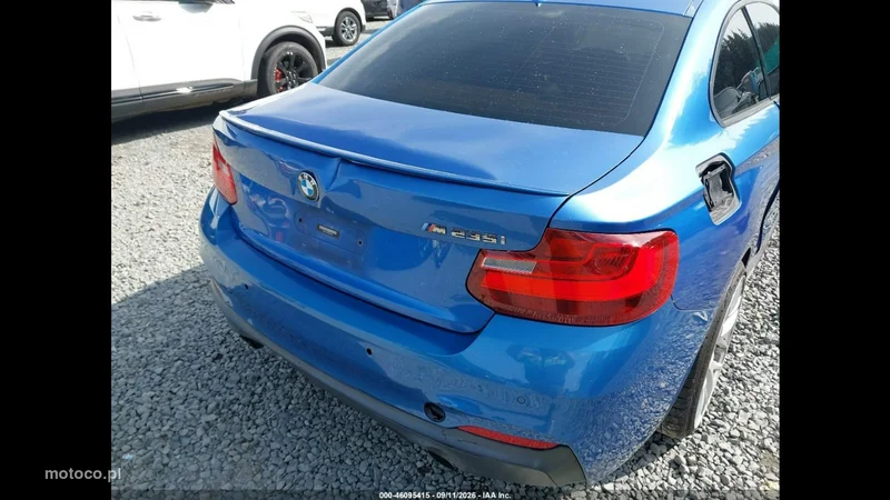 BMW 235 14