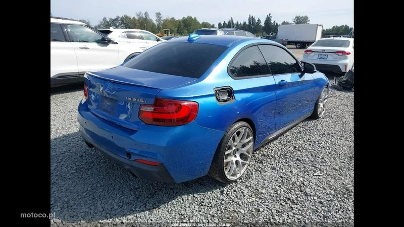 BMW 235 4