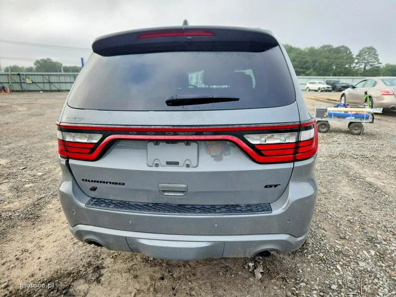 Dodge Durango 6