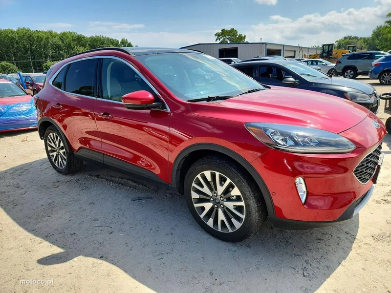 Ford Kuga III 3