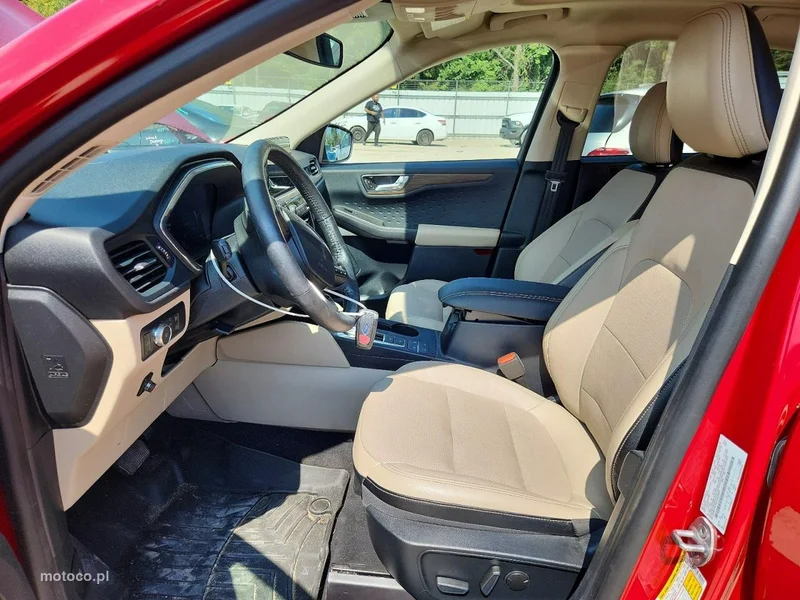 Ford Kuga III 7