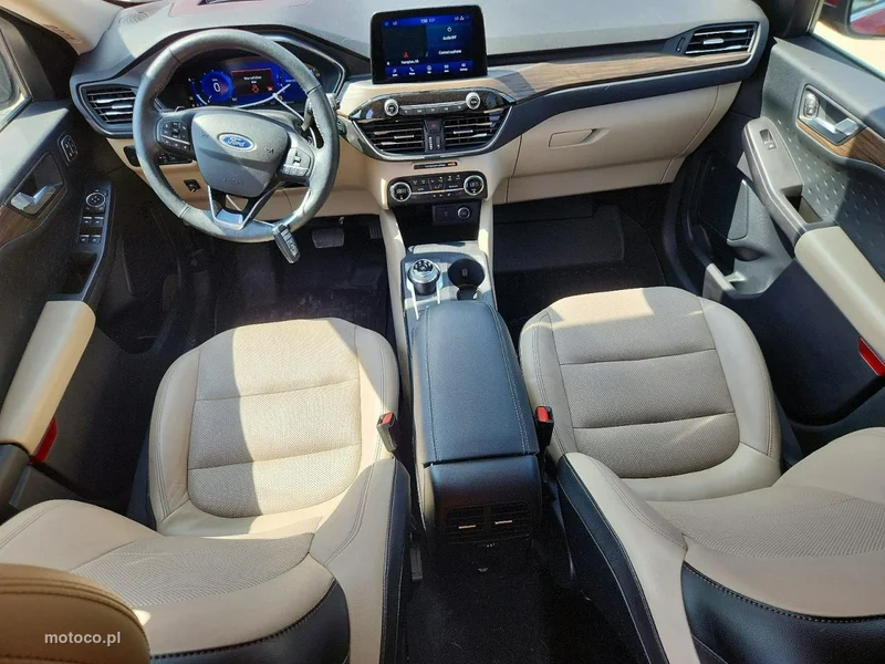 Ford Kuga III 8