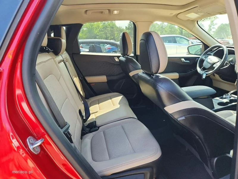 Ford Kuga III 10