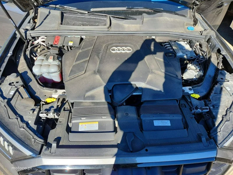 Audi Q7 4M 12