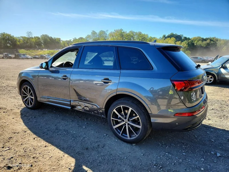 Audi Q7 4M 5