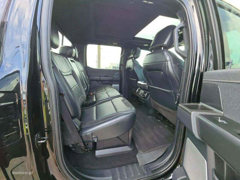 Ford F150 8