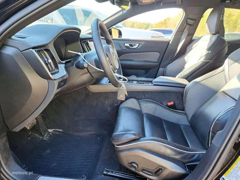 Volvo S60 6