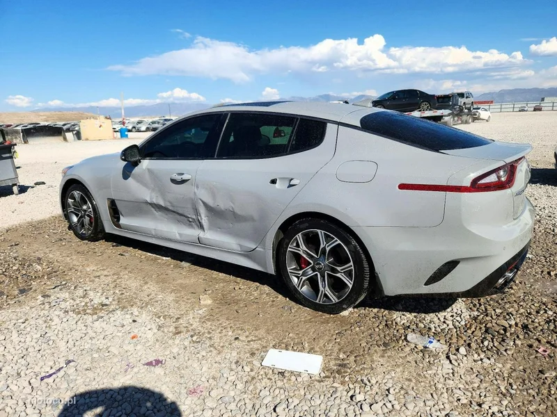 Kia Stinger 5