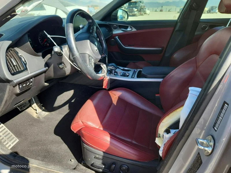 Kia Stinger 7