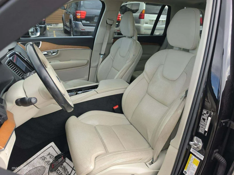 Volvo XC 90 5