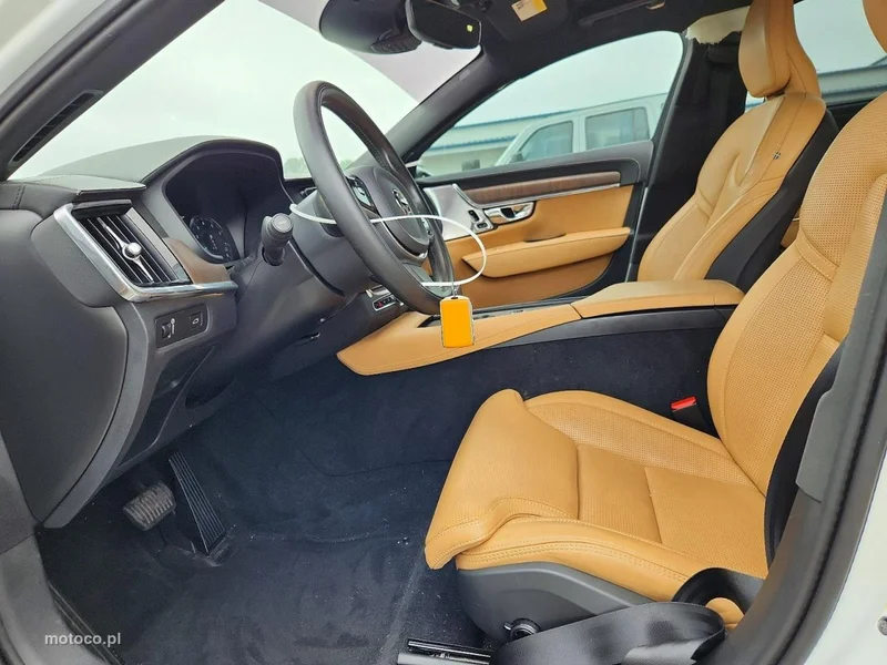 Volvo S90 7