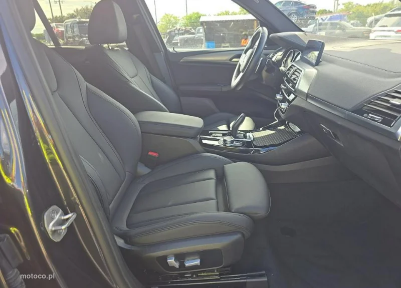 BMW X3 G01 10