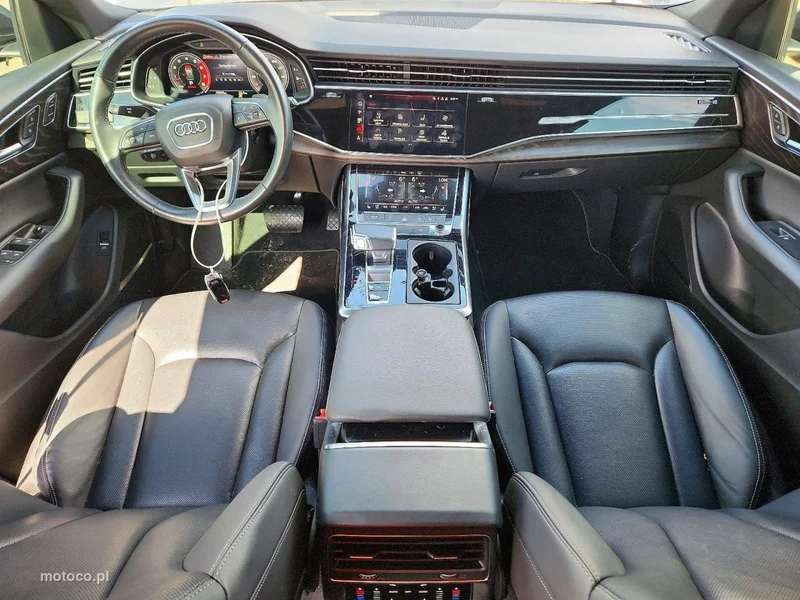 Audi Q8 4M 8