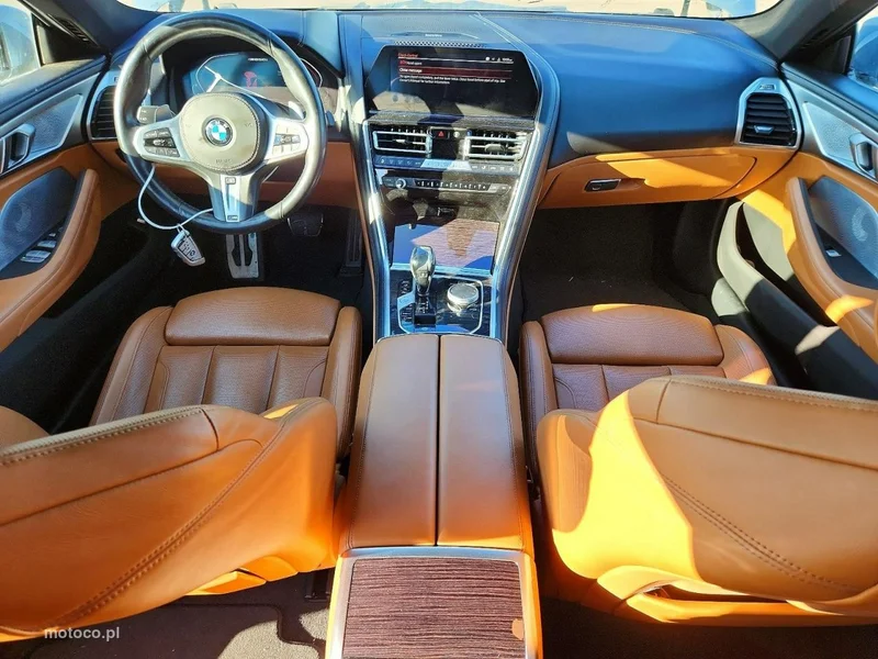 BMW Seria 8 G14 850 8