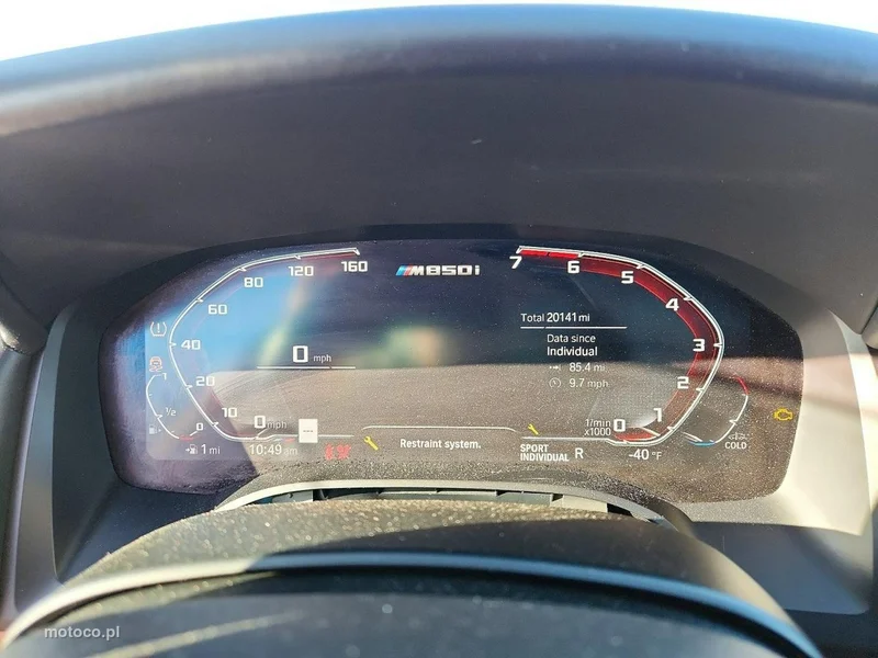 BMW Seria 8 G14 850 9