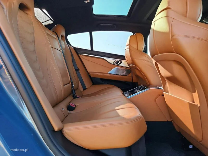 BMW Seria 8 G14 850 10