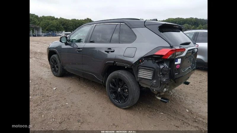 Toyota RAV 4 XA50 5