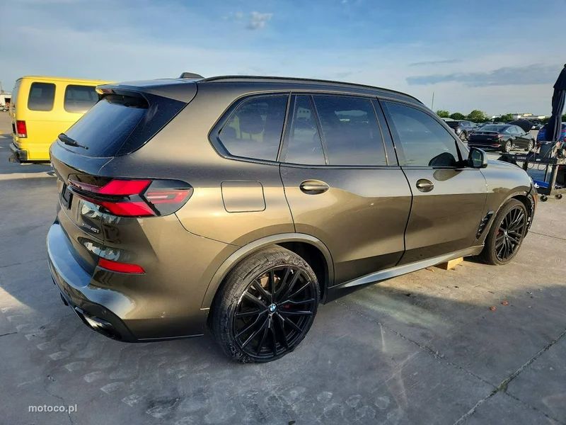 BMW X5 G05 4