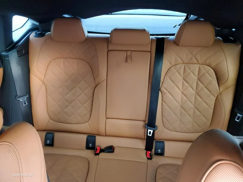 BMW X6 G06 10