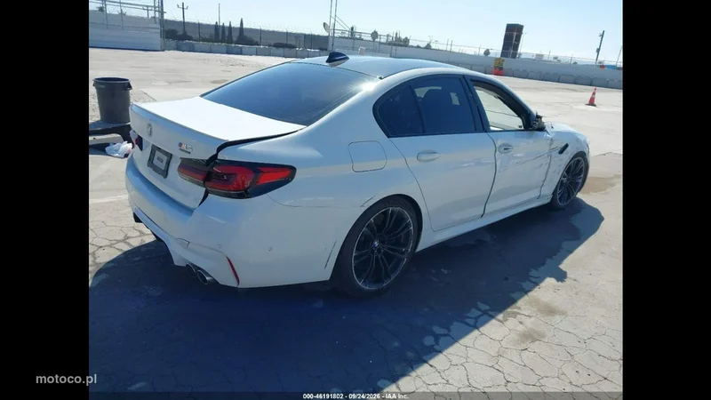 BMW M5 F90 4