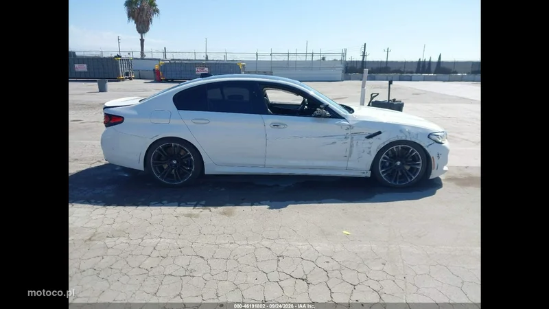 BMW M5 F90 6