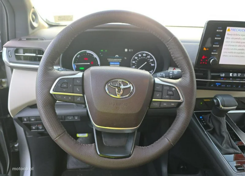 Toyota Sienna 7