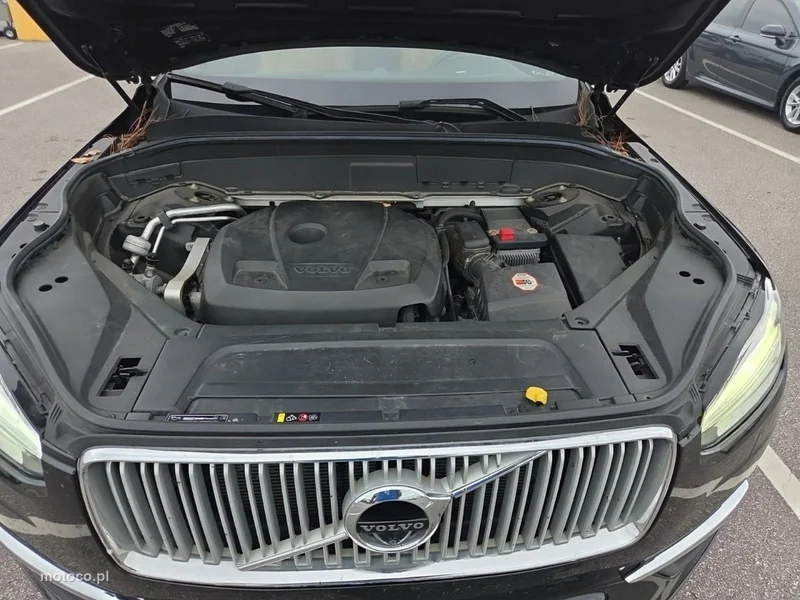 Volvo XC 90 13