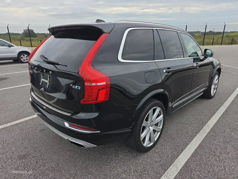 Volvo XC 90 4