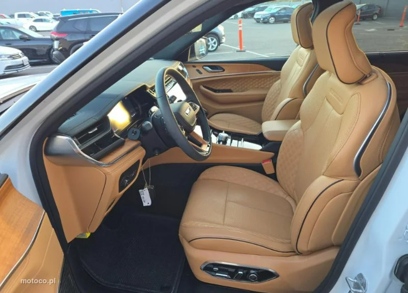 Jeep Grand Cherokee 6