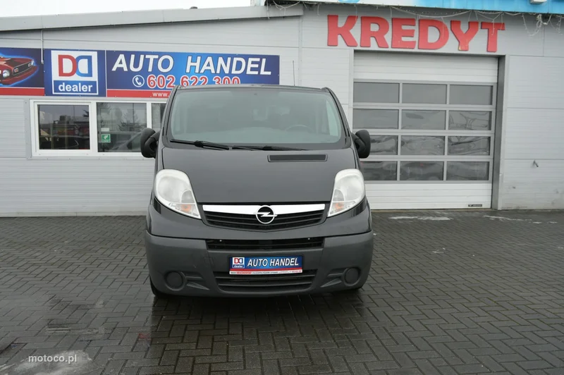 Opel Vivaro 8