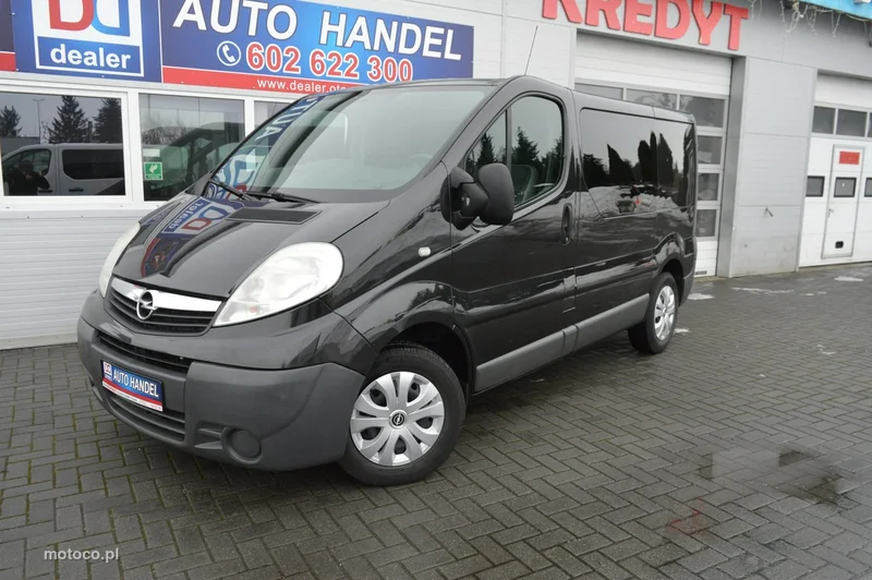Opel Vivaro 10