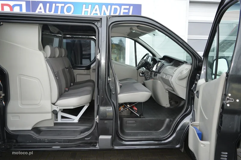 Opel Vivaro 27