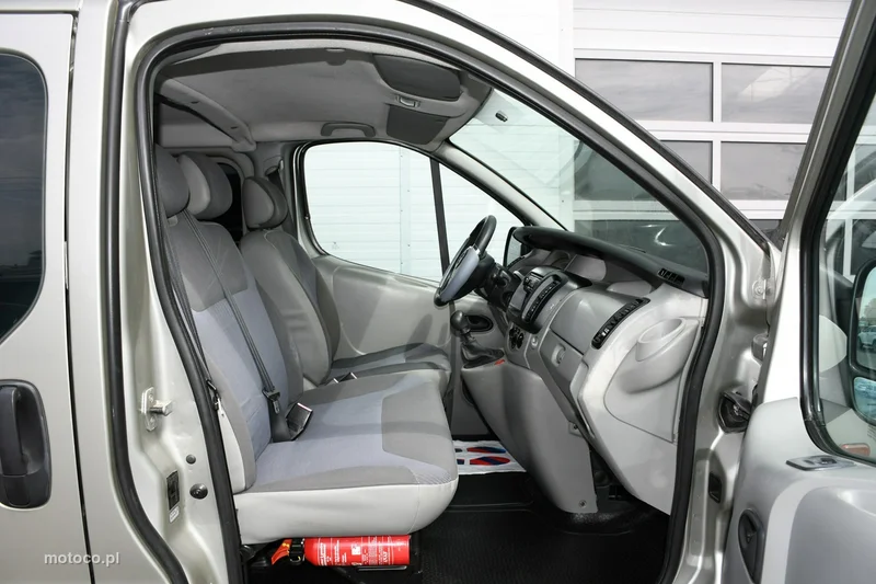 Opel Vivaro 25
