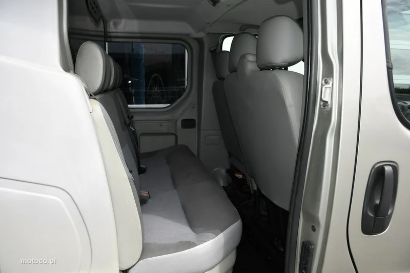 Opel Vivaro 27