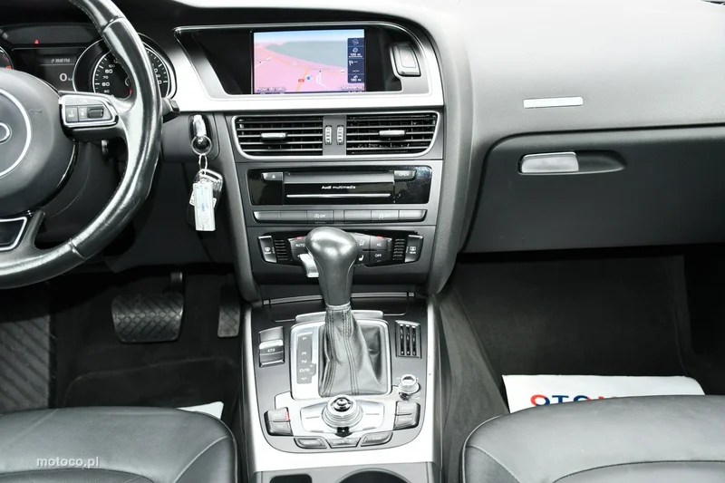 Audi A5 8T 22