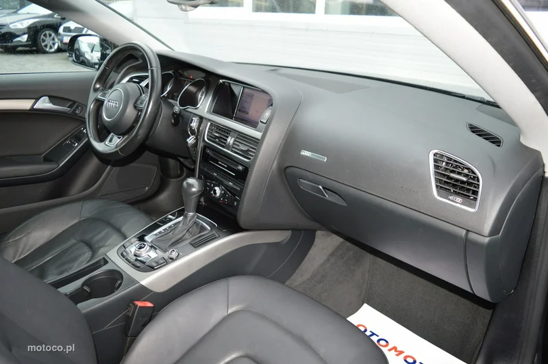 Audi A5 8T 27