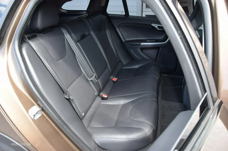 Volvo V60 Cross Country 30