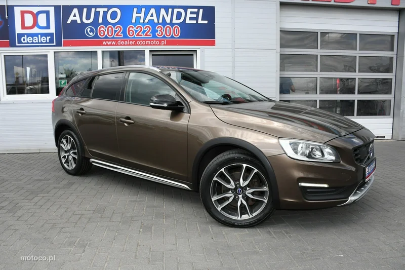 Volvo V60 Cross Country 5