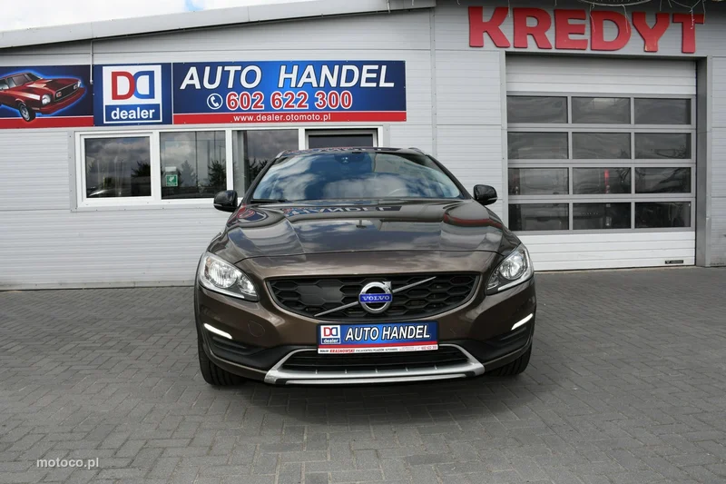 Volvo V60 Cross Country 6